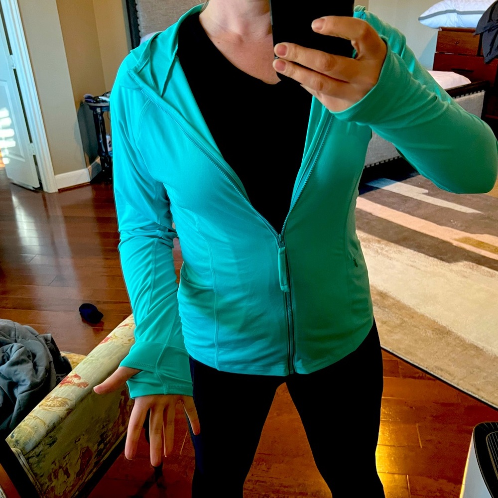 Zip up sweatshirt with two front pockets